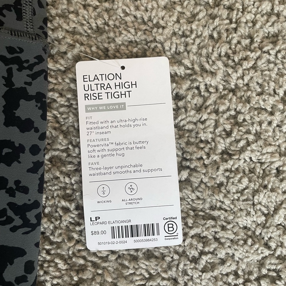 NWT Athleta Elation Ultra High Rise Tight - Picture 3 of 5